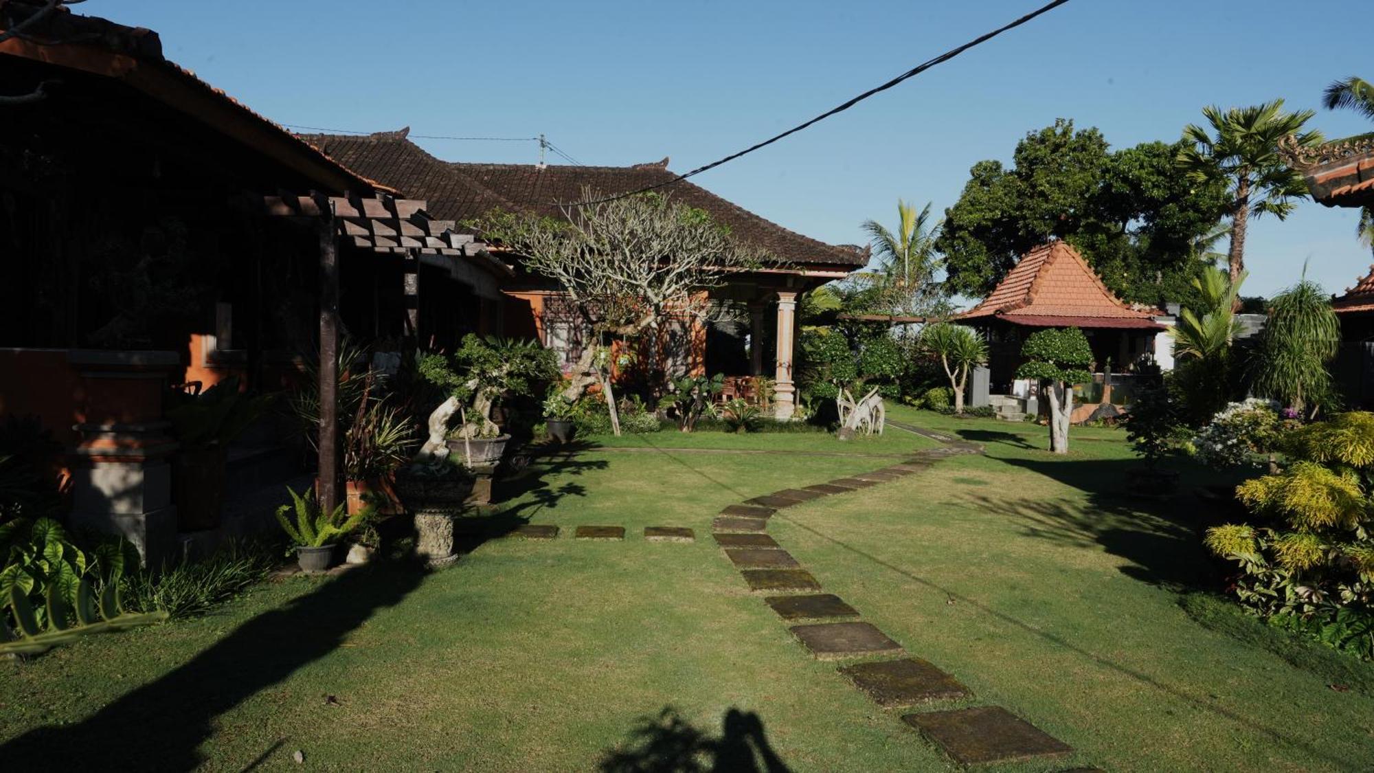The Sangkih Villa Restaurant & Bar Munduk Exteriör bild